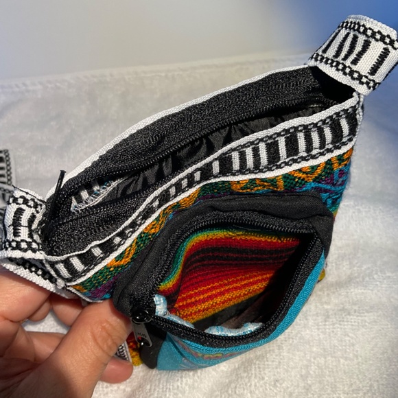 Cayman Islands and Dolphin Small Crossbody Bag - Picture 11 of 13